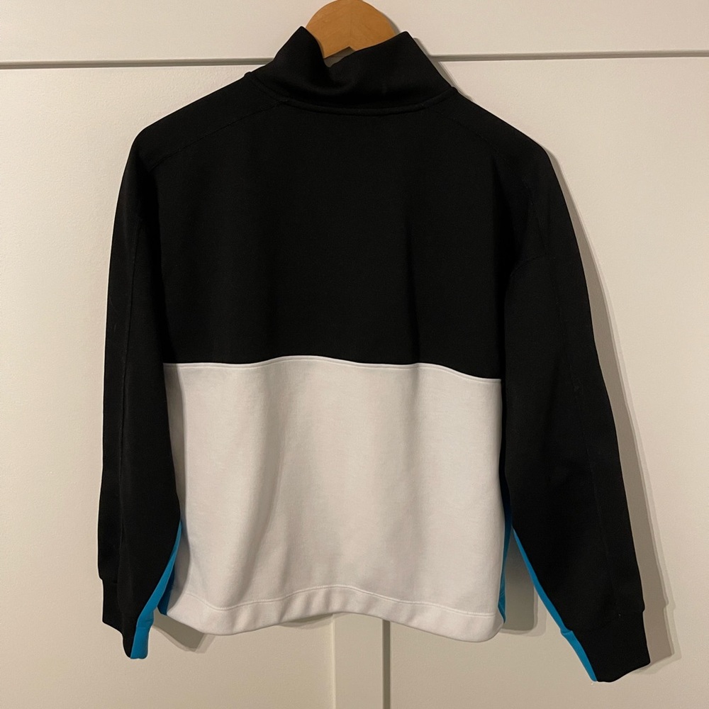 Women’s Small Dkny Sport 3/4 Zip Pull Over View 3